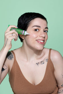 Como funciona a ação secativa da Linha Antiacne?
