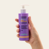 Hidratante Renovador Corporal Sallve 180g na mão – frasco com pump para esfoliação química corporal