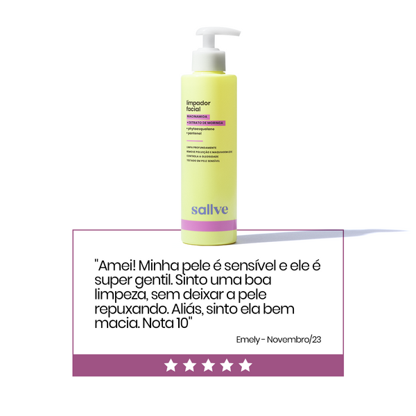 Depoimento de cliente sobre o Limpador Facial Sallve destacando limpeza suave, ideal para pele sensível, com nota máxima de avaliação.