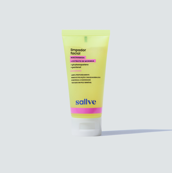 Embalagem de 60 ml do Limpador Facial Sallve com niacinamida, extrato de moringa, phytoesqualano e pantenol.
