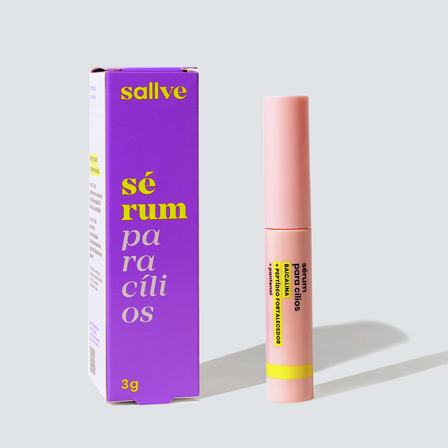 Sérum para cílios Sallve ao lado da caixa roxa e amarela com nome do produto em destaque.